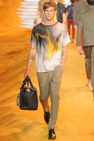 Look 6